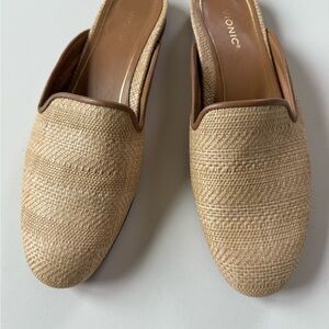 Vionic Women's textile slip on mule